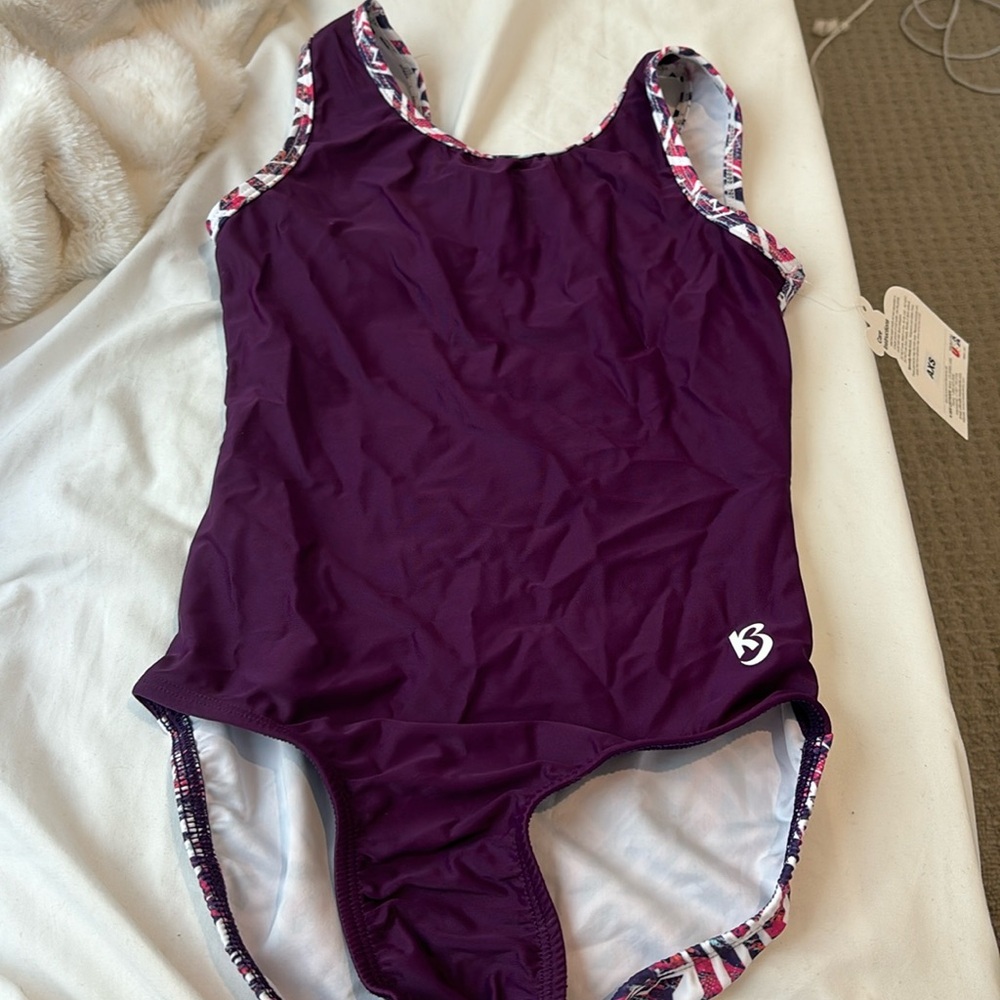 k-bee gymnastics leotard new with tag size adult extra small very comfortable